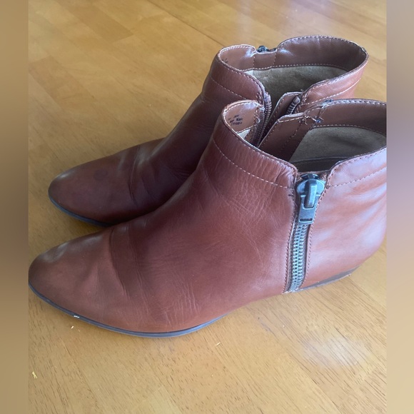 Brown leather naturalizer ankle booties - Picture 10 of 12